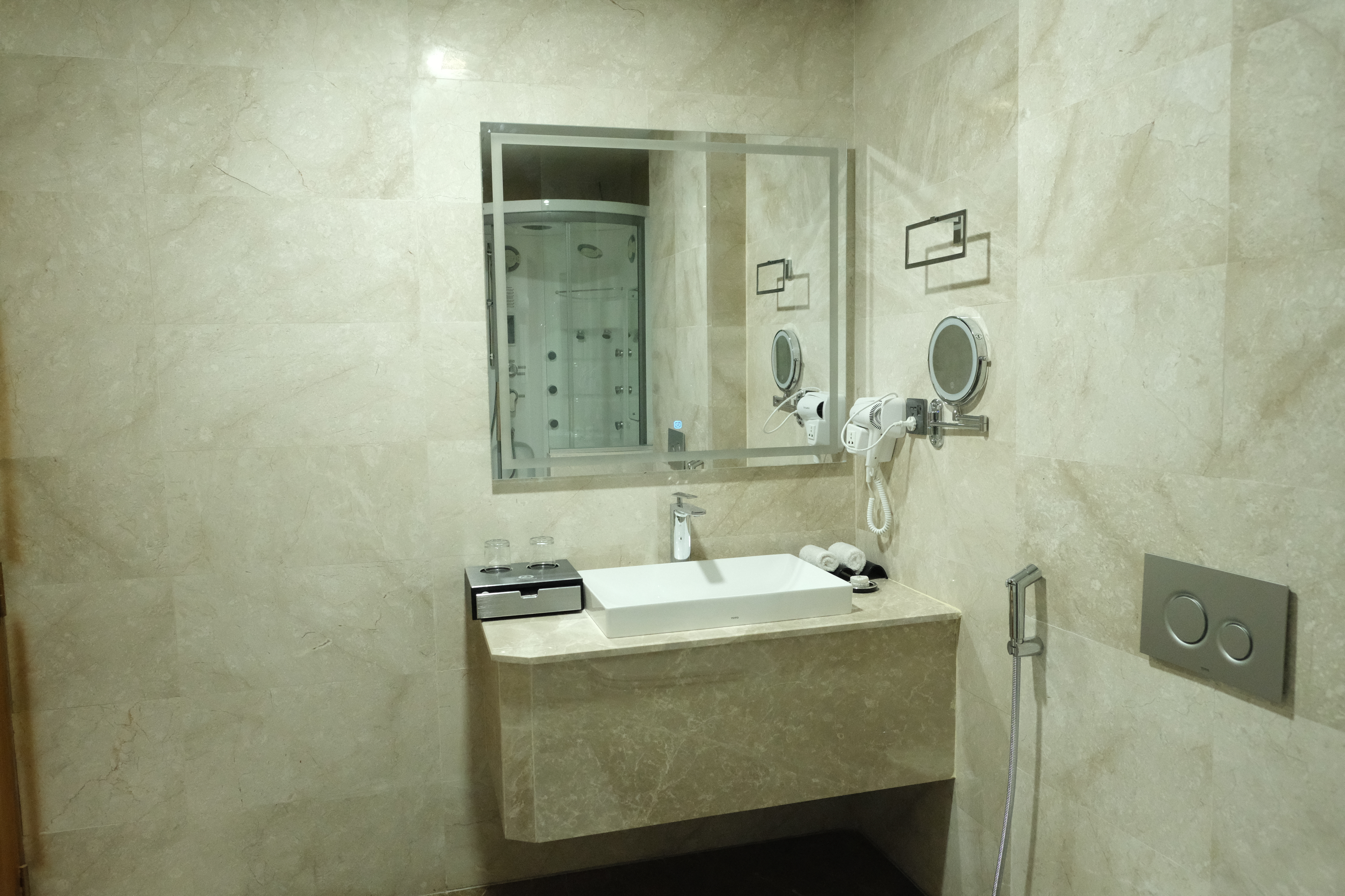 Royal Suite (Sea View)