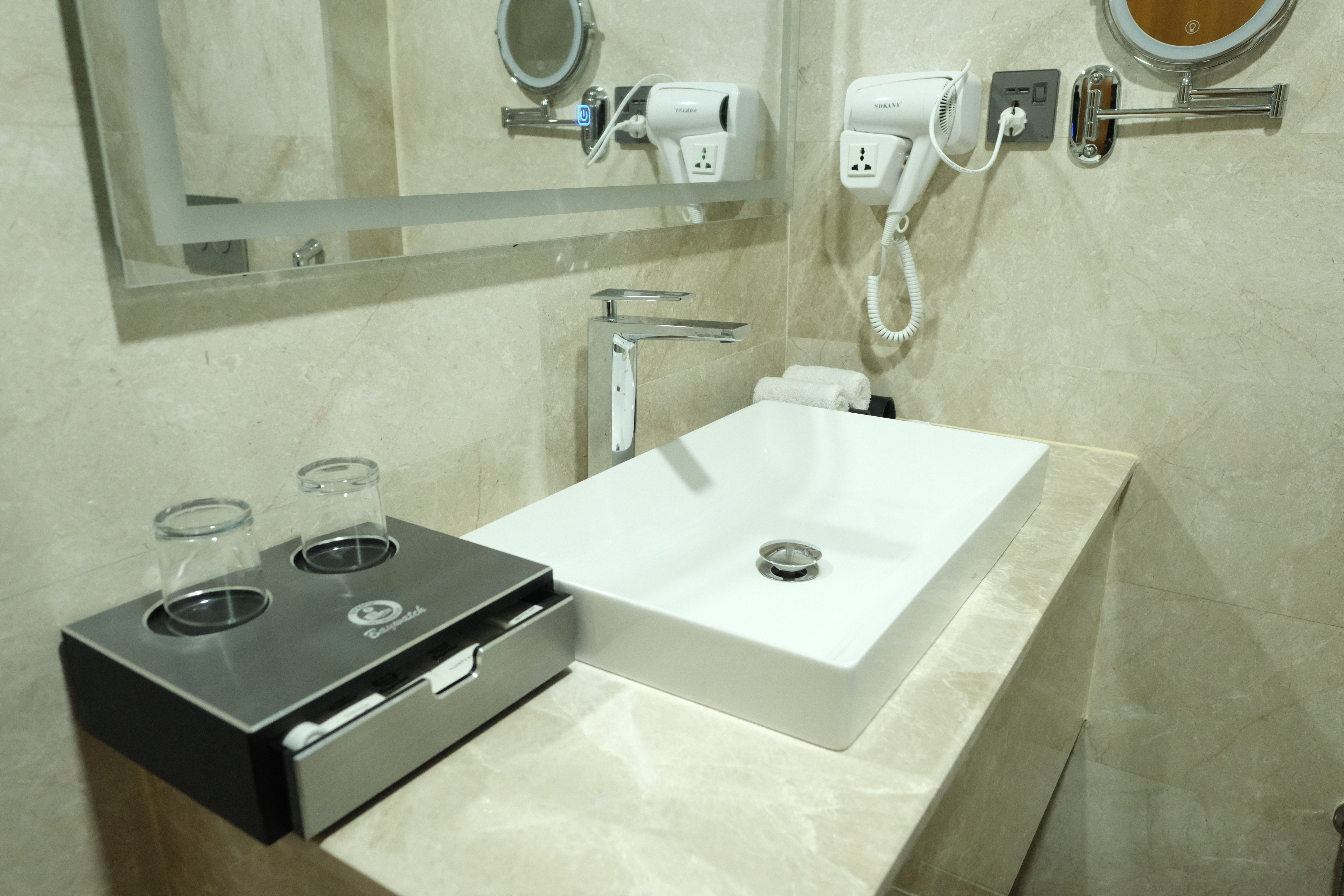 Royal Suite (Sea View)