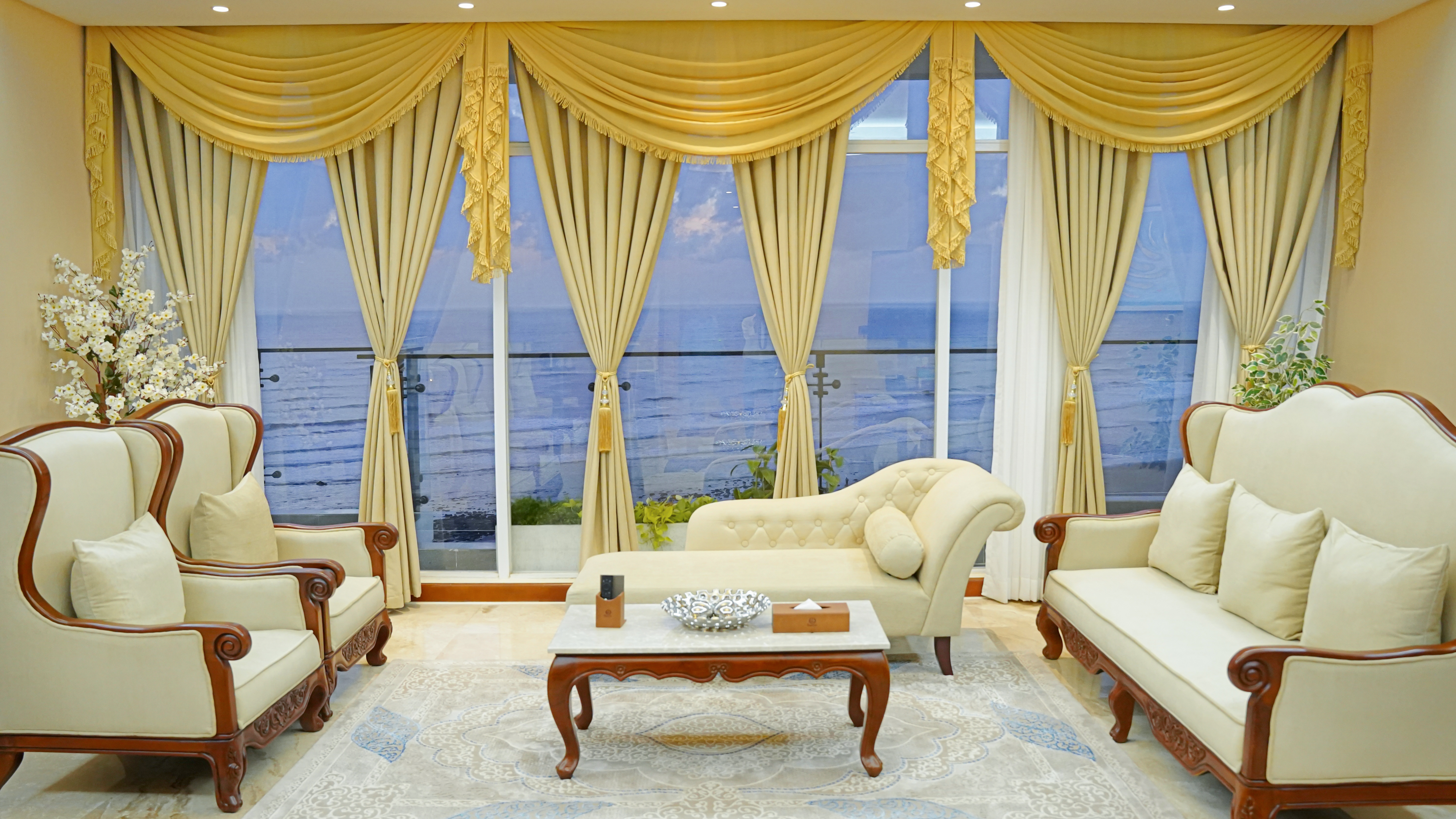 Royal Suite (Sea View)